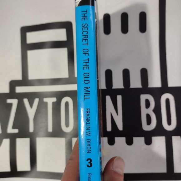 The Hardy Boys #3: the Secret of the Old Mill by Franklin W. Dixon 2007 HC - Picture 2 of 5